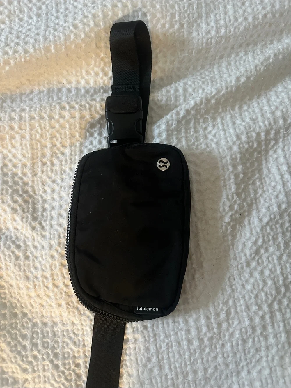 lululemon athletica Black Tech Waist Pack / Belt Bag